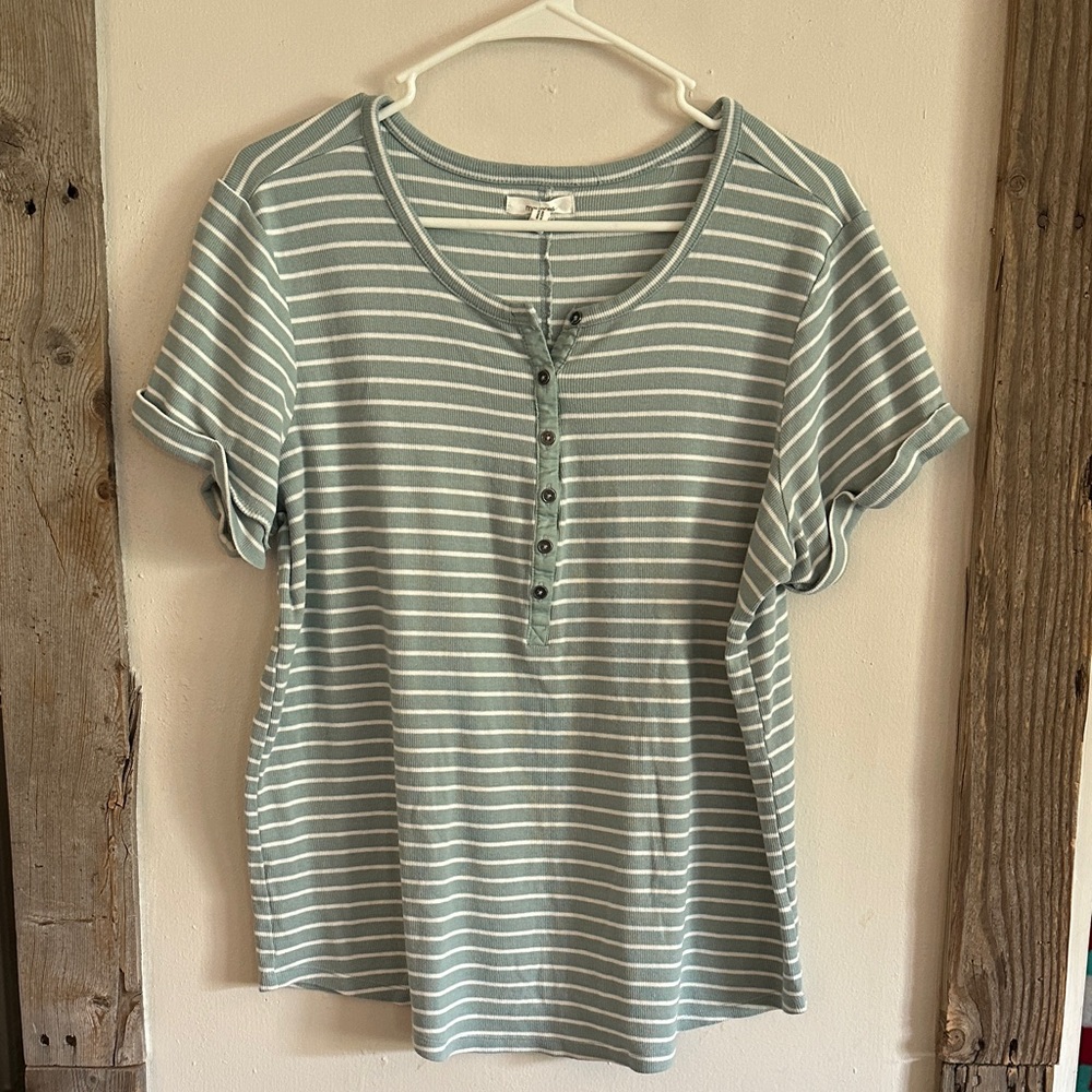 Maurices Striped Mint Green Women's Short Sleeve Top